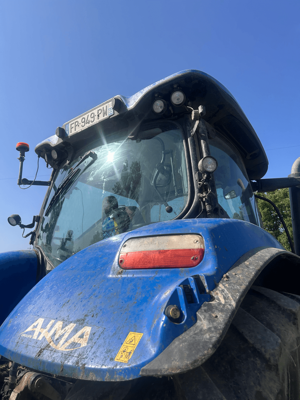 Image NEW HOLLAND TRACTEUR T7.195S NEW HOLLAND