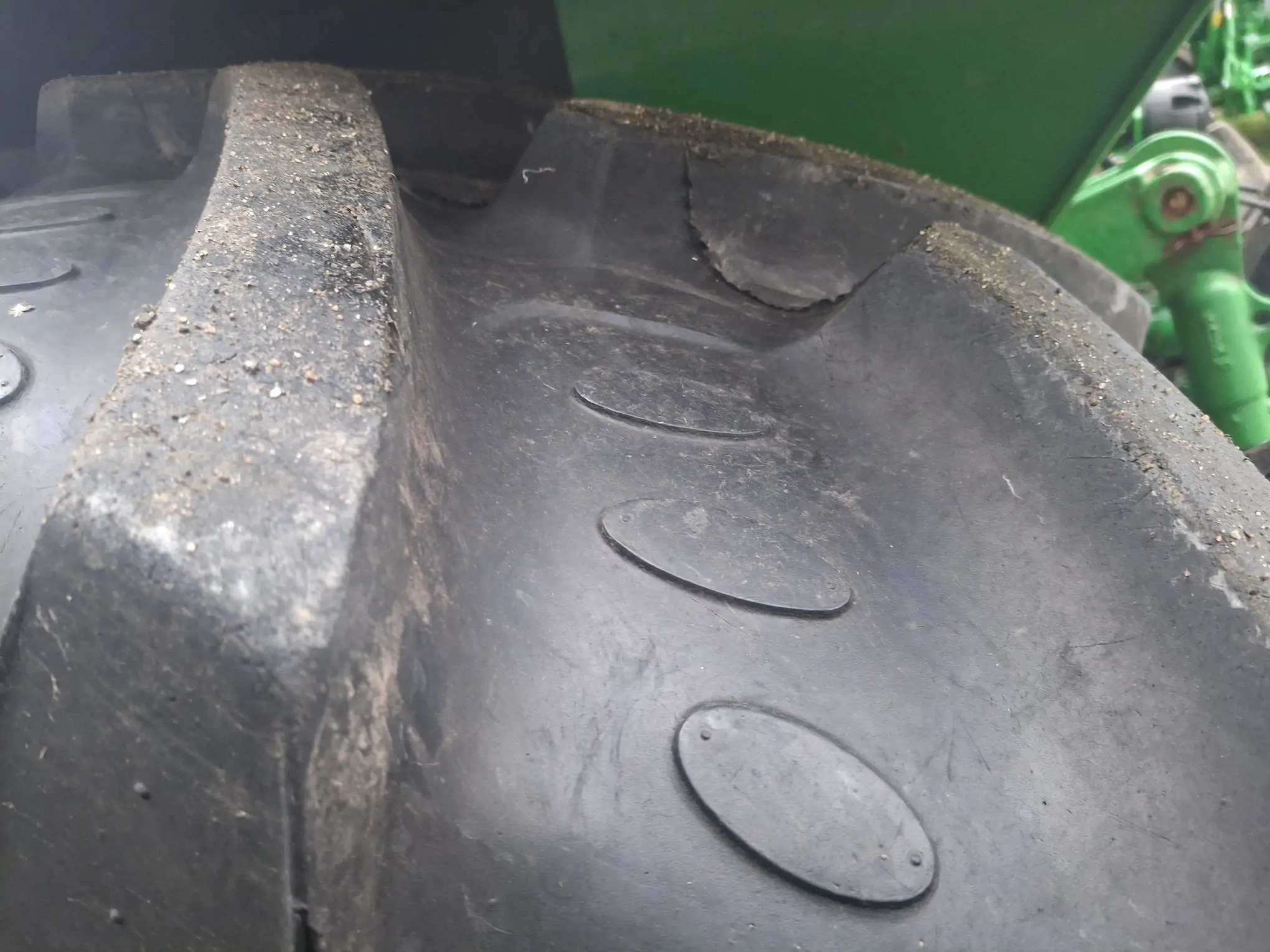 Image JOHN DEERE TRACTEUR JOHN DEERE 6130