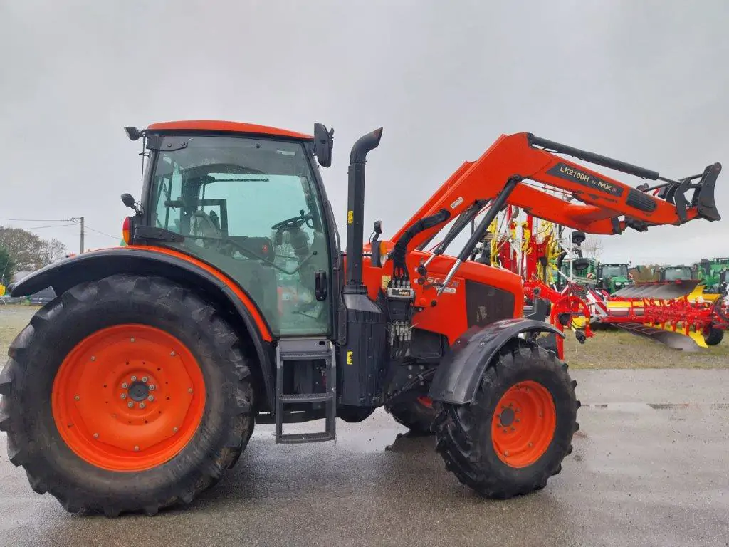 Image KUBOTA M135GX