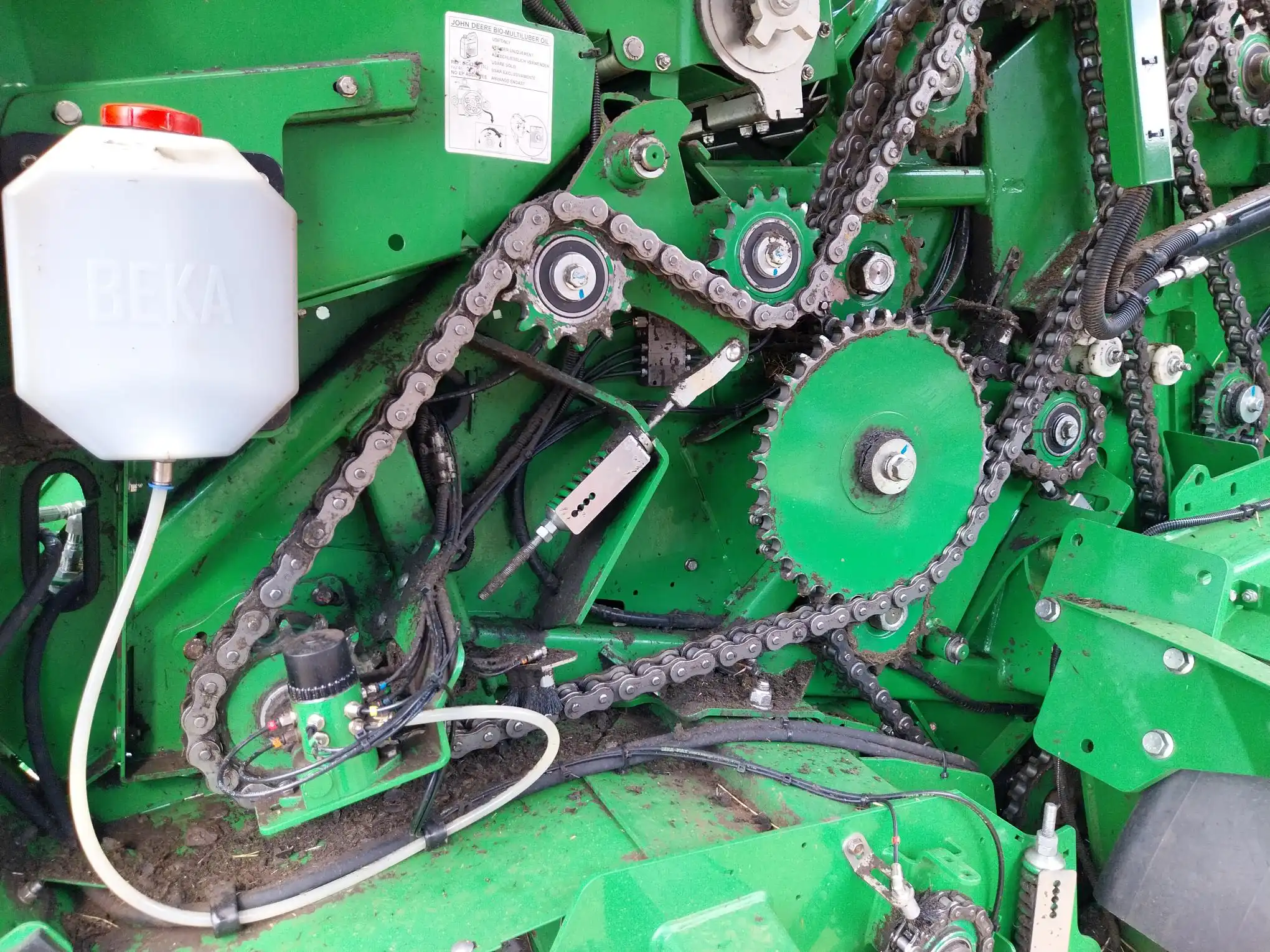 Image JOHN DEERE PRESSE ENRUBANNEUSE JD C441R