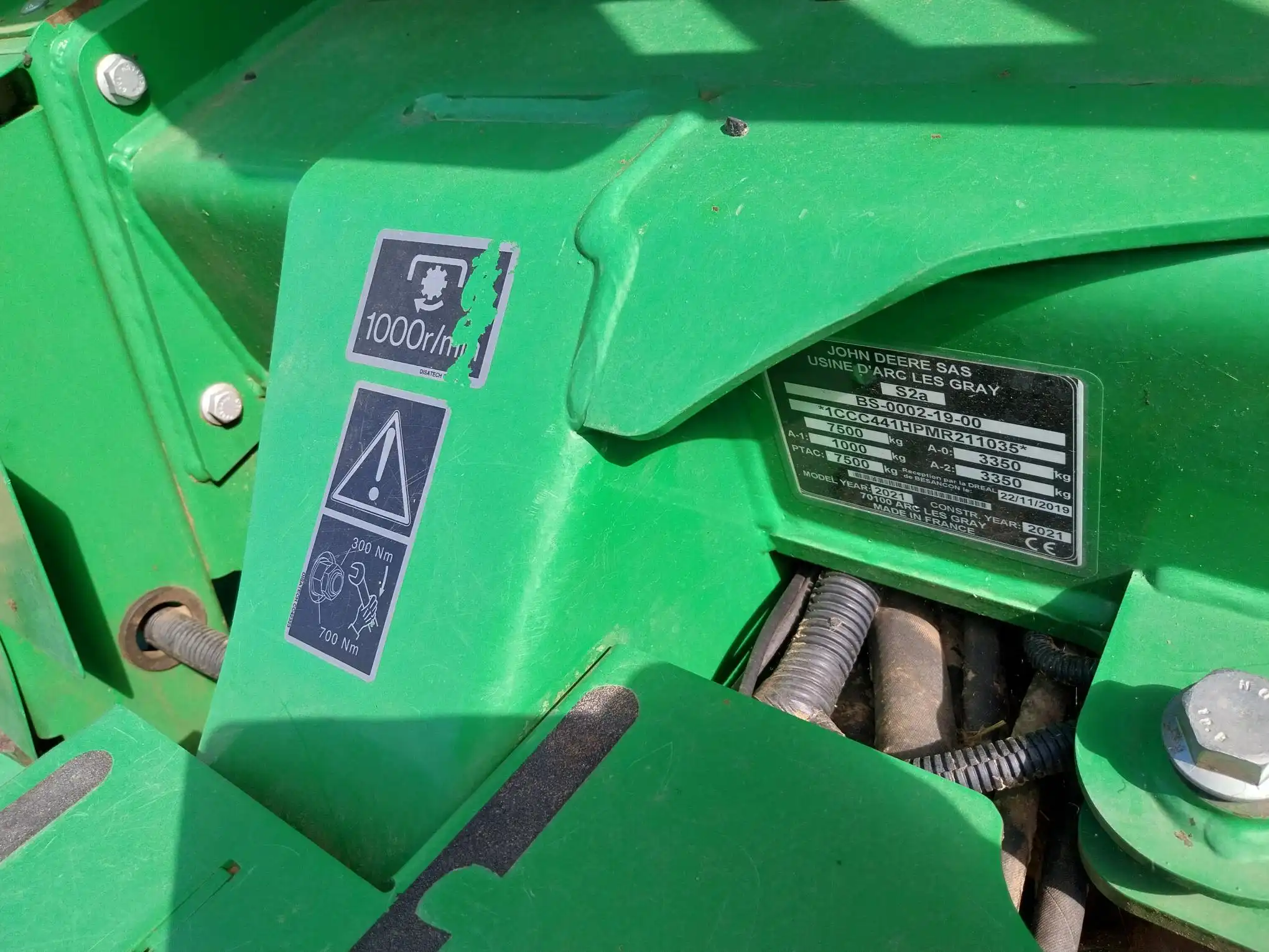 Image JOHN DEERE PRESSE ENRUBANNEUSE JD C441R