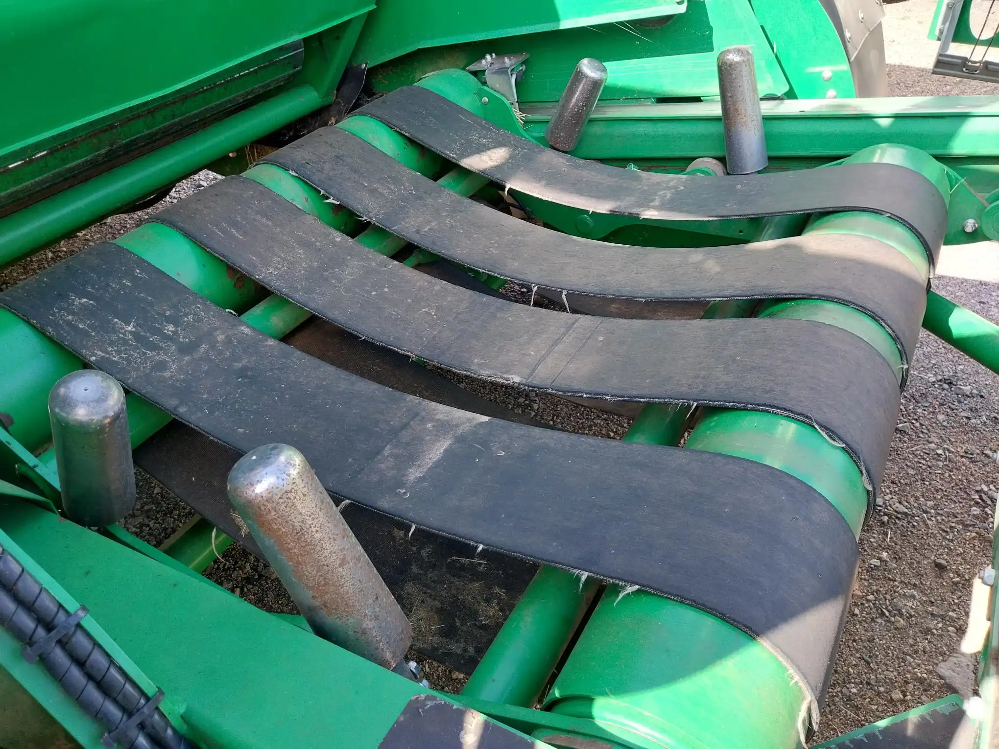 Image JOHN DEERE PRESSE ENRUBANNEUSE JD C441R