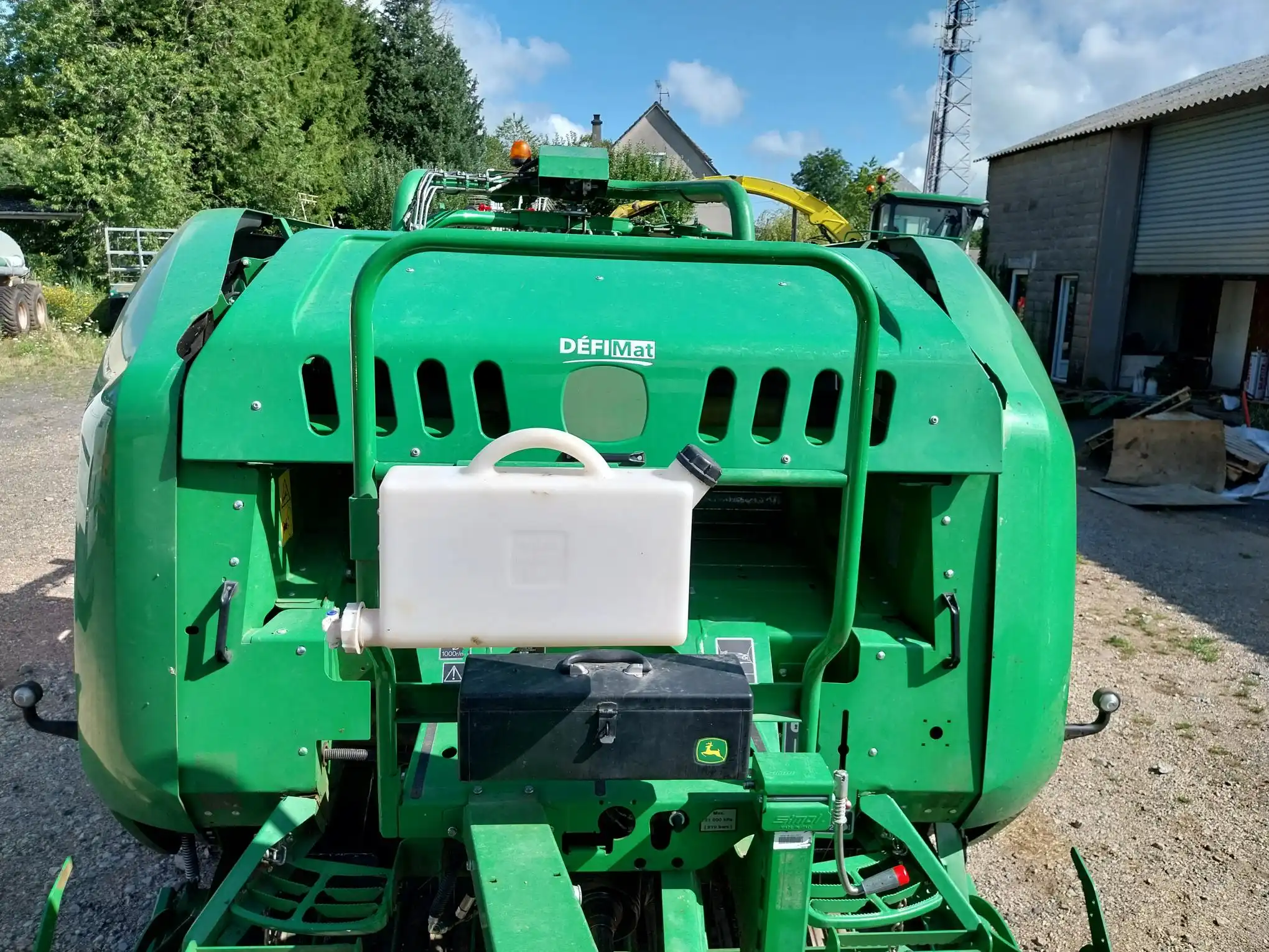 Image JOHN DEERE PRESSE ENRUBANNEUSE JD C441R