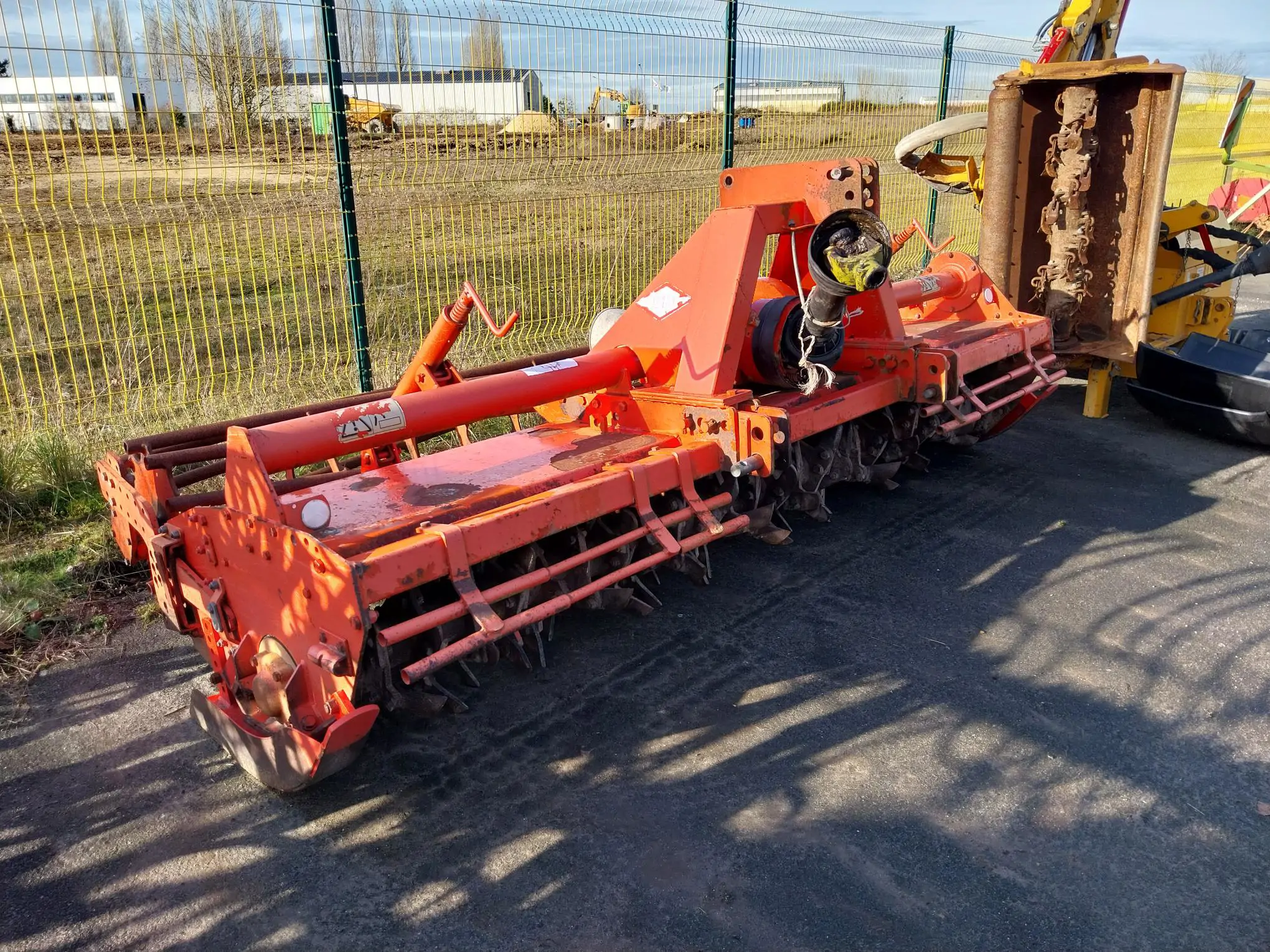 Photo KUHN FRAISE ROTATIVE EL 142