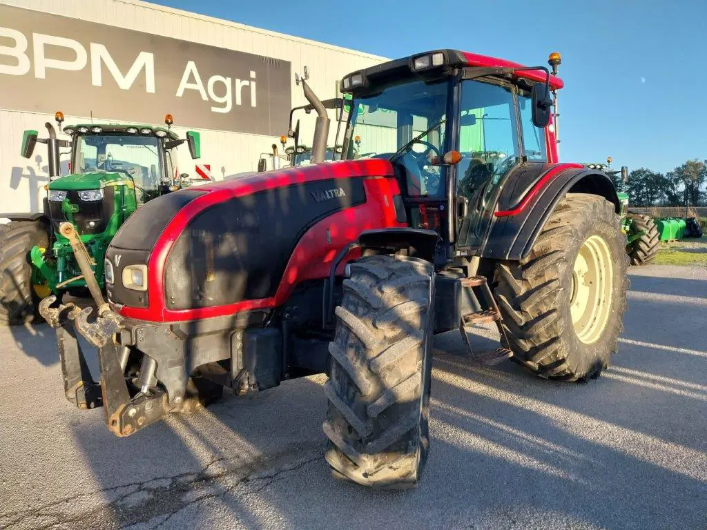 Image VALTRA VALMET TRACTEUR VALTRA T151E OCC