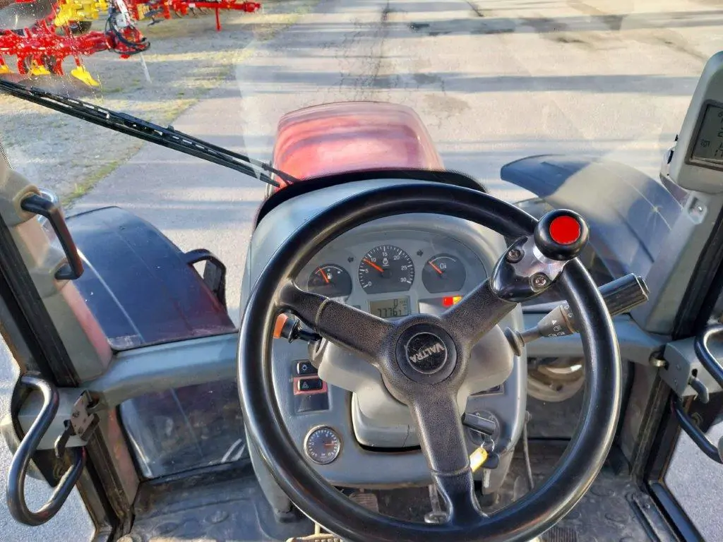 Image VALTRA VALMET TRACTEUR VALTRA T151E OCC