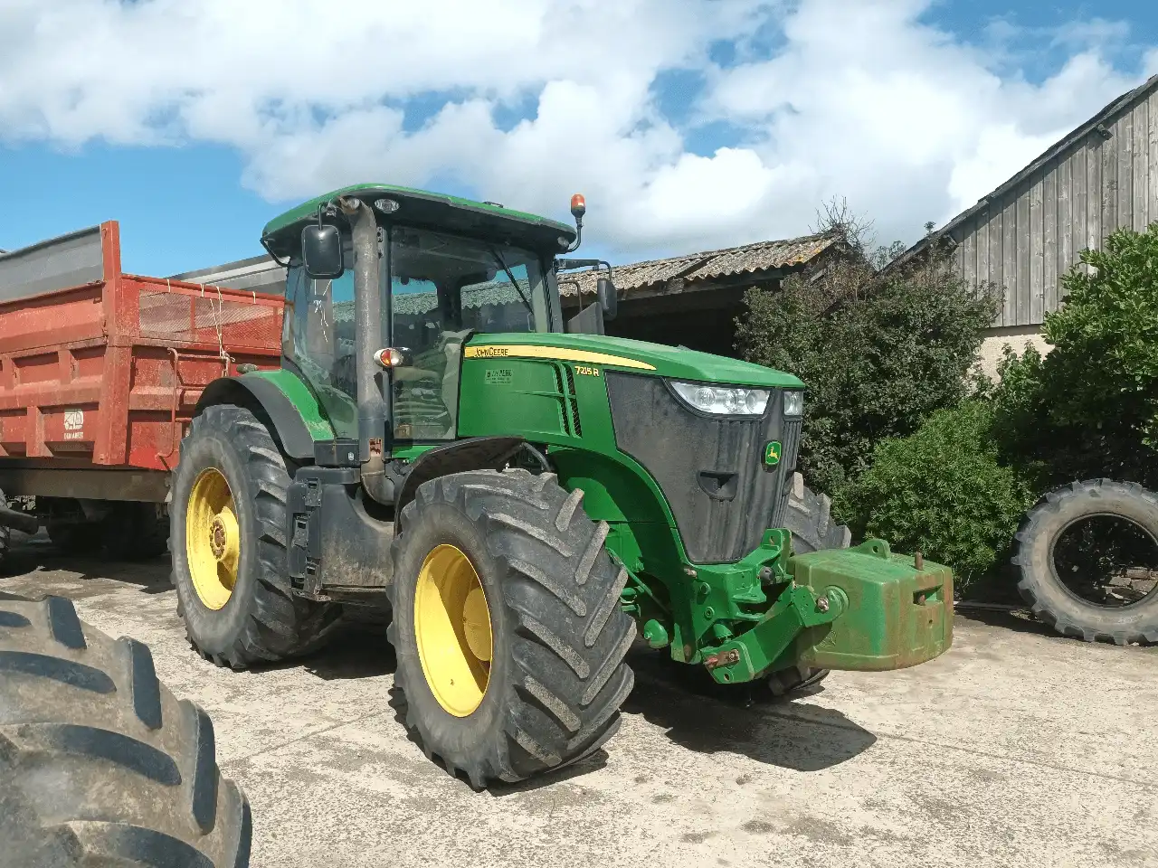 Image JOHN DEERE TRACTEUR JOHN DEERE 7215R