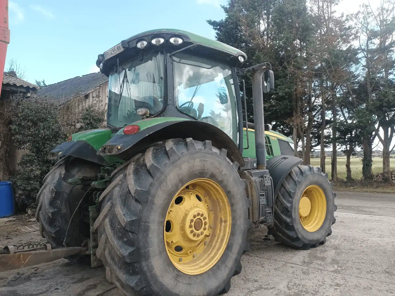 Image JOHN DEERE TRACTEUR JOHN DEERE 7215R