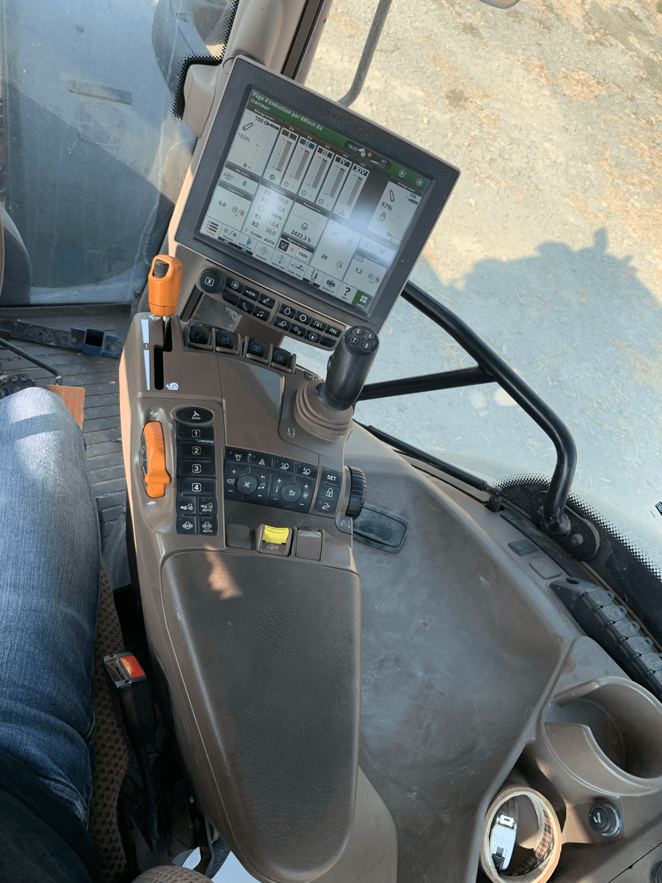 Image JOHN DEERE 6155R