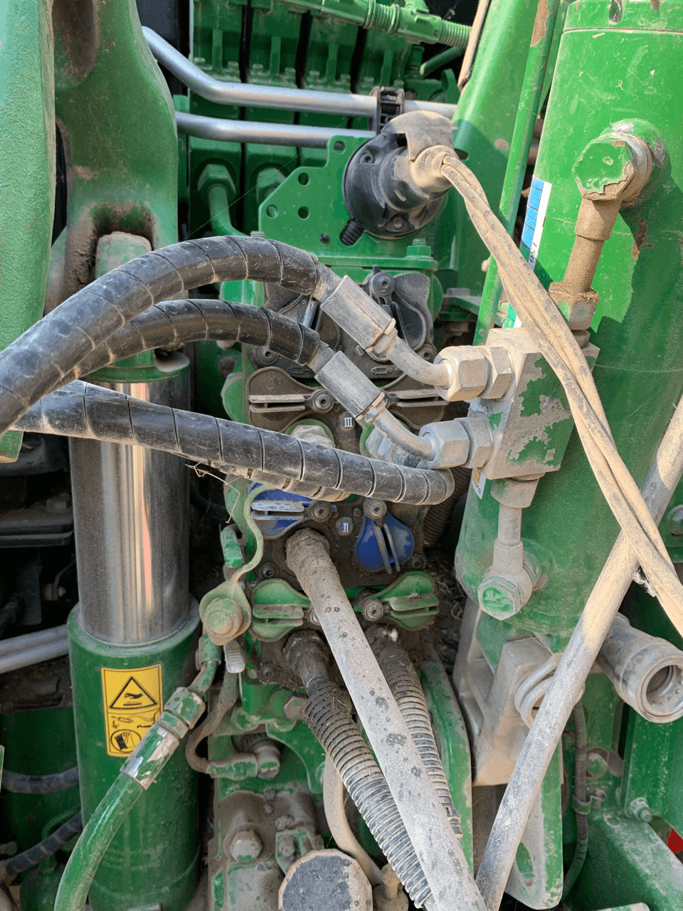 Image JOHN DEERE 6155R