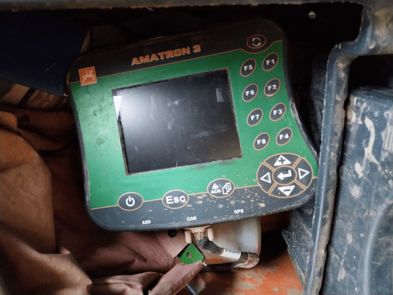 Image AMAZONE SEMOIR A CEREALES CIRRUS 3003