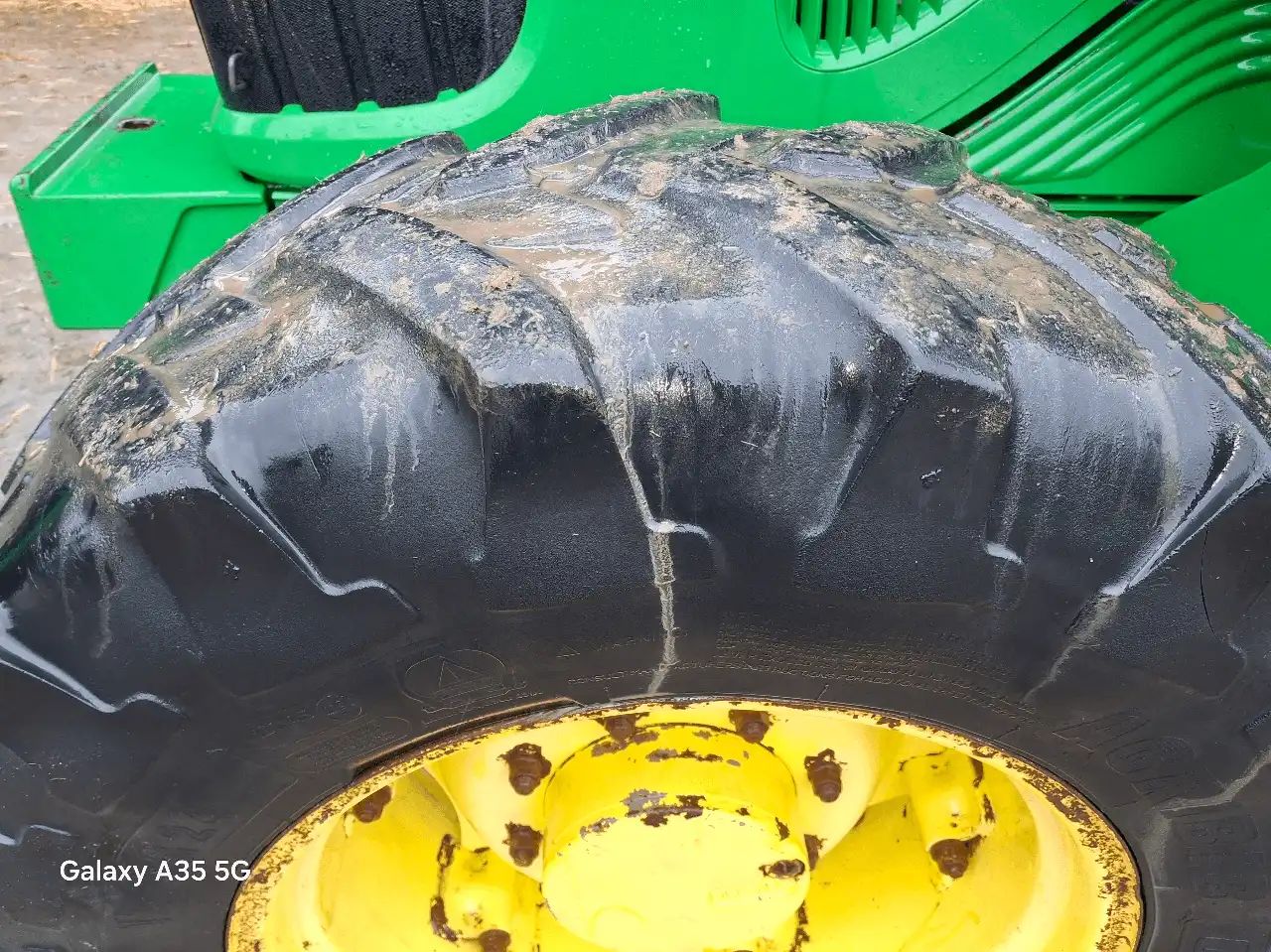 Image JOHN DEERE TRACTEUR JOHN DEERE 5070M