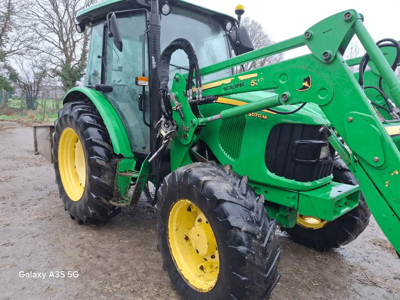 Image JOHN DEERE TRACTEUR JOHN DEERE 5070M